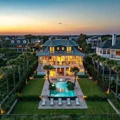 Ocean Blvd Beach House • Oceanfront, Private Pool & Hot Tub, Outdoor Kitchen