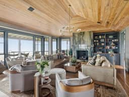 Oceanfront Designer Estate • 6BR, Pool, Spa & Panoramic Ocean Views - Image 5