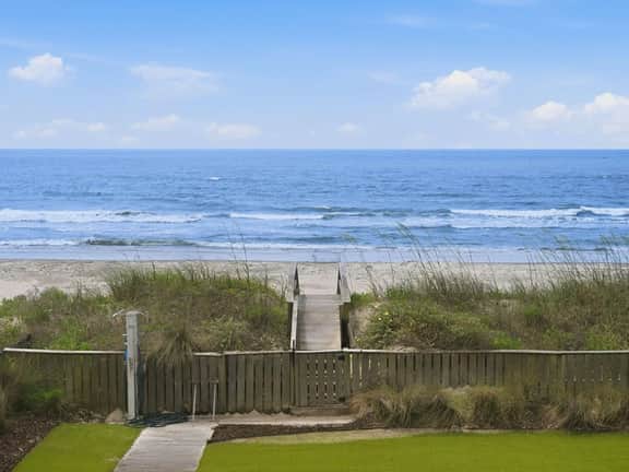 Oceanfront Estate • 6BR, Heated Pool & Spa, Elevator, Private Beach Access - Image 3
